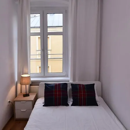 Na Starowce 아파트 *